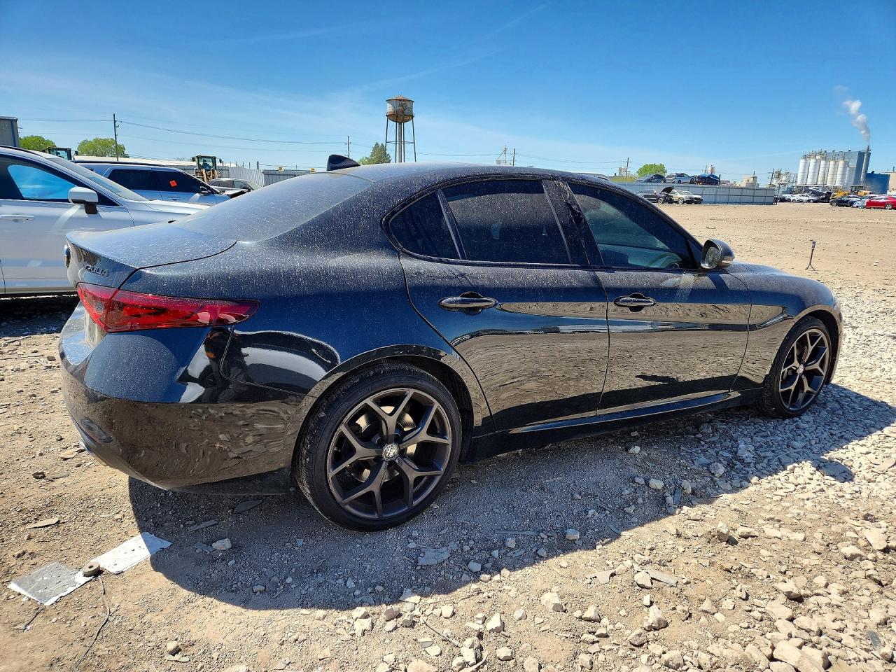 2021 Alfa Romeo Giulia Ti Black vin: ZARFANBN2M7648603
