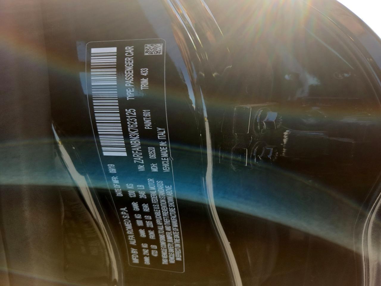 2019 Alfa Romeo Giulia Ti Черный vin: ZARFANBN3K7623125