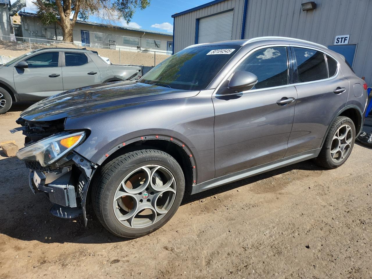 2018 Alfa Romeo Stelvio Угольный vin: ZASFAKAN3J7B74593
