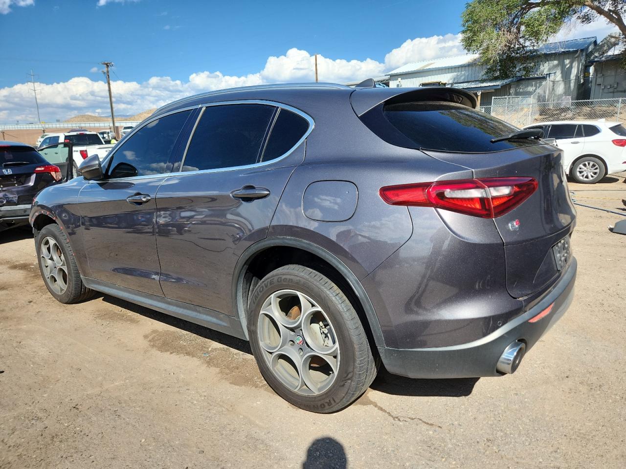 2018 Alfa Romeo Stelvio Угольный vin: ZASFAKAN3J7B74593