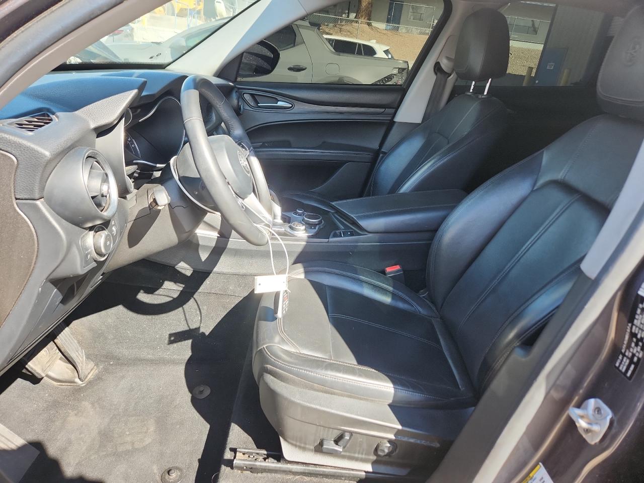 2018 Alfa Romeo Stelvio Угольный vin: ZASFAKAN3J7B74593