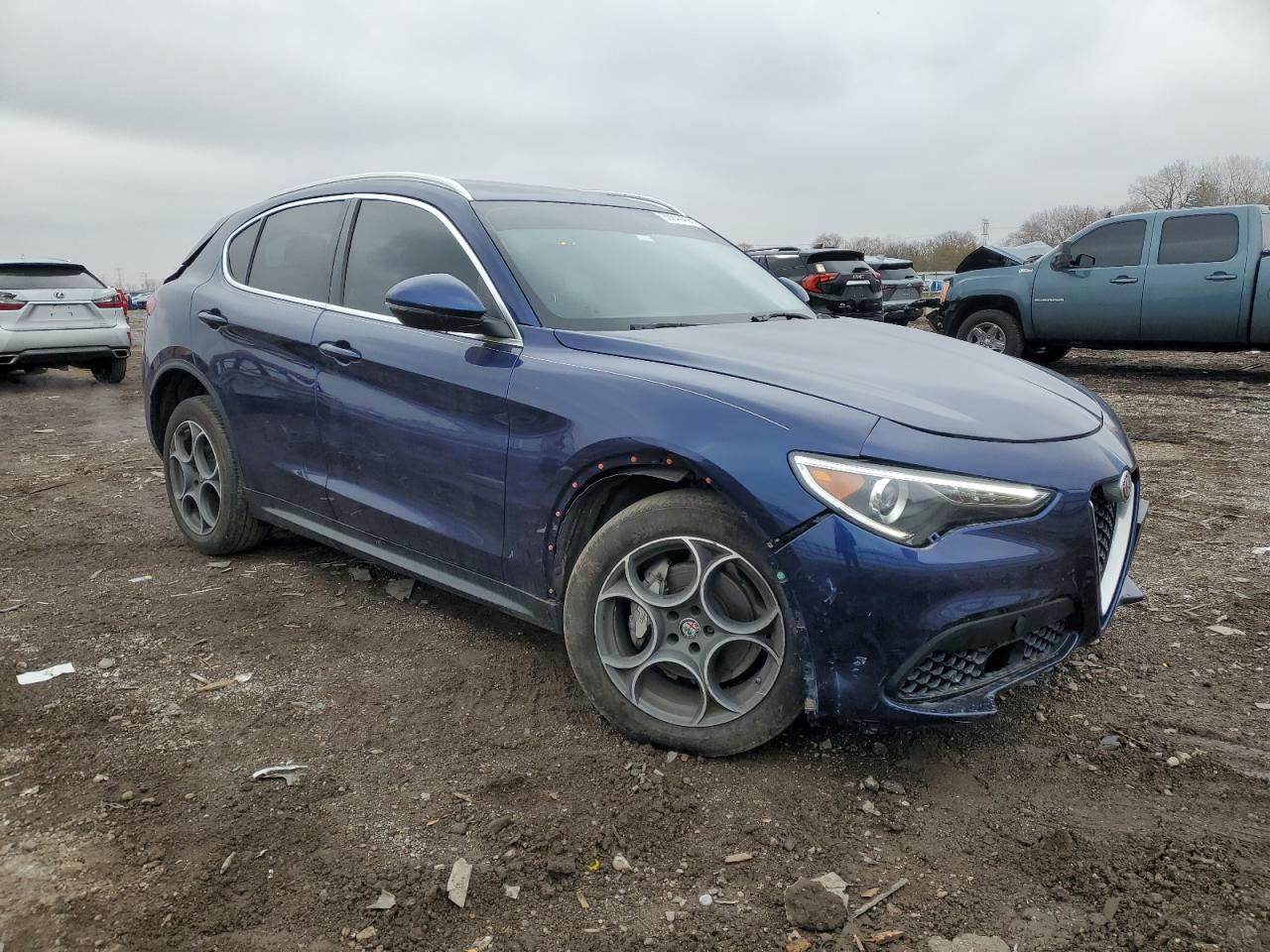 2018 Alfa Romeo Stelvio Blue vin: ZASFAKAN4J7B59536