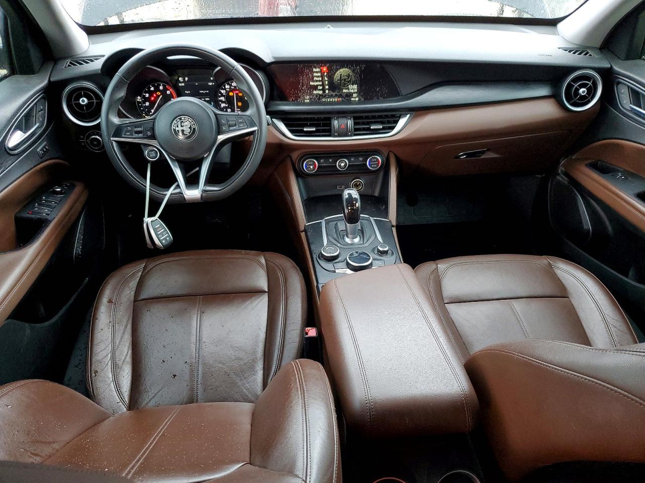 2018 Alfa Romeo Stelvio Black vin: ZASFAKAN7J7B87945