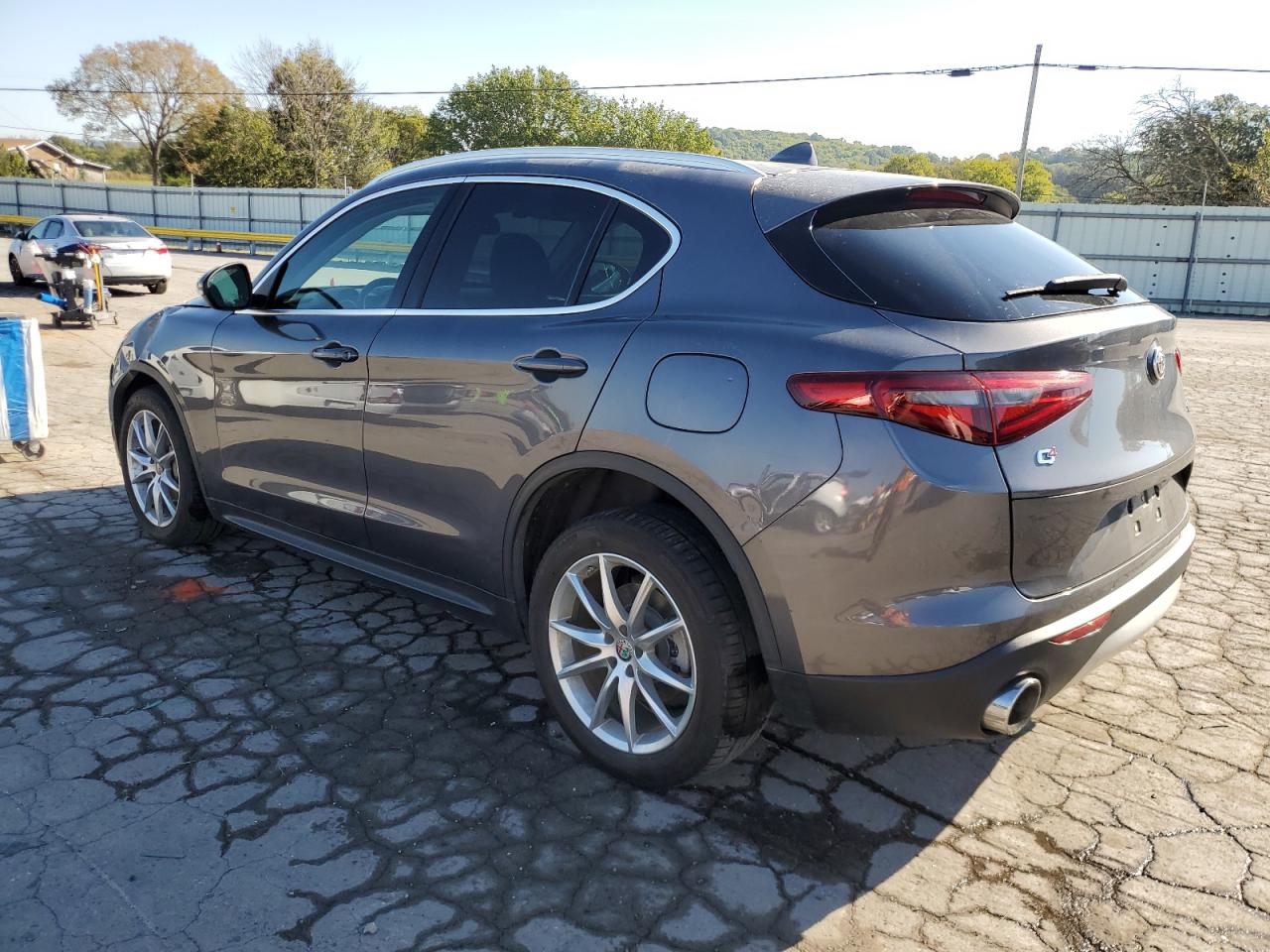 2018 Alfa Romeo Stelvio Ti Серый vin: ZASFAKBN1J7B67642