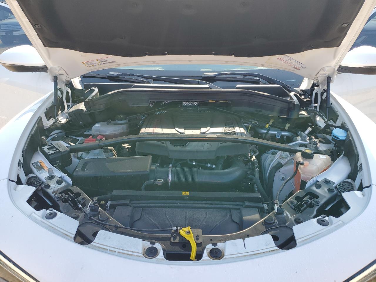2018 Alfa Romeo Stelvio Ti Белый vin: ZASFAKBN3J7C26917