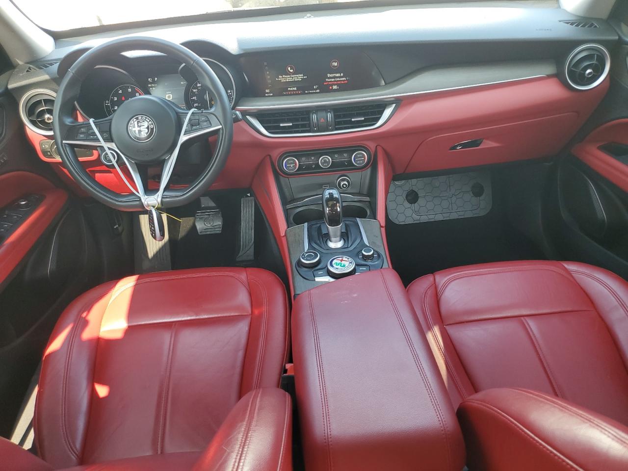 2018 Alfa Romeo Stelvio Ti Белый vin: ZASFAKBN3J7C26917