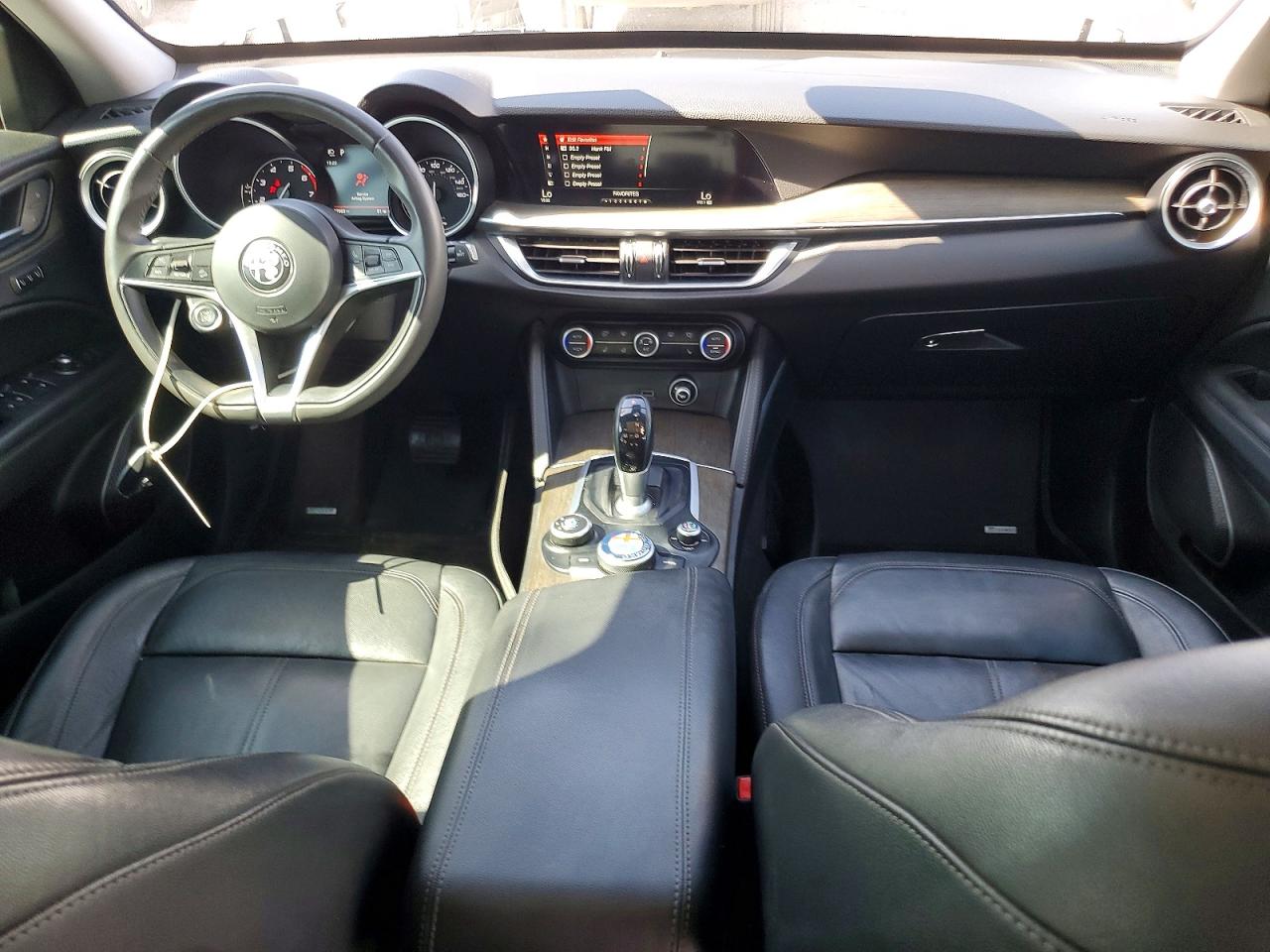 2018 Alfa Romeo Stelvio Ti Charcoal vin: ZASFAKBN7J7C17539