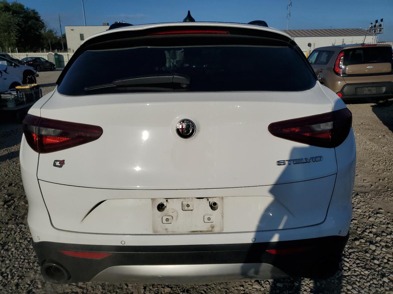 2018 Alfa Romeo Stelvio Ti Sport Белый vin: ZASFAKNN1J7B98837