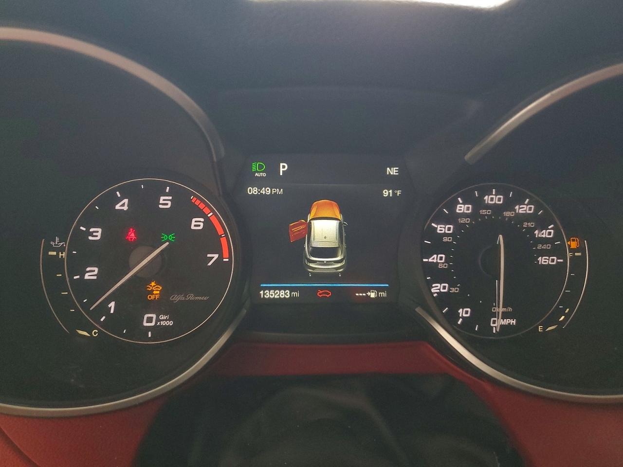 2018 Alfa Romeo Stelvio Sport Red vin: ZASFAKPN7J7B72756
