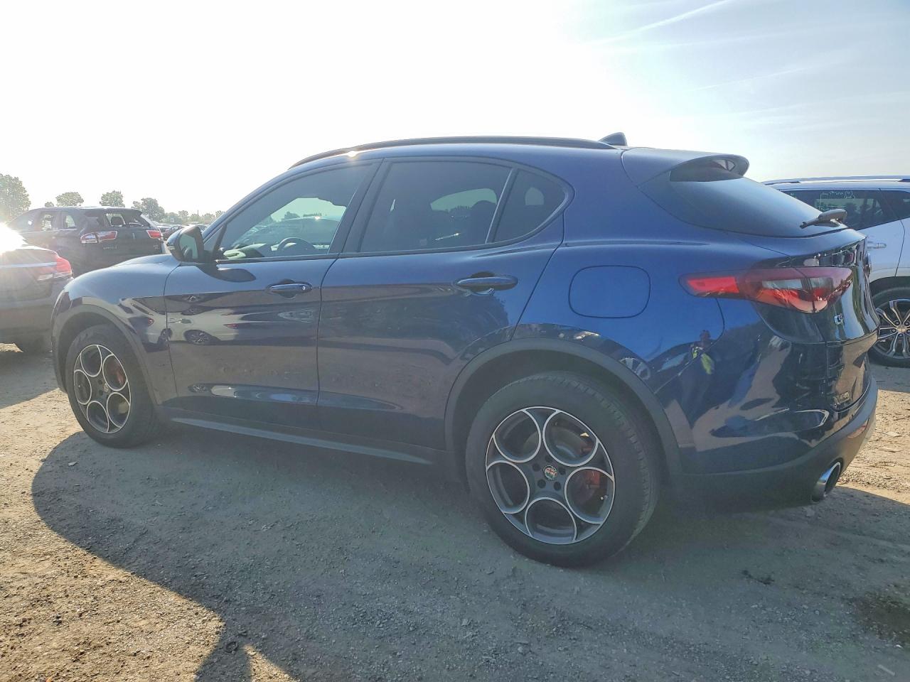 2018 Alfa Romeo Stelvio Sport Blue vin: ZASFAKPN7J7B92134