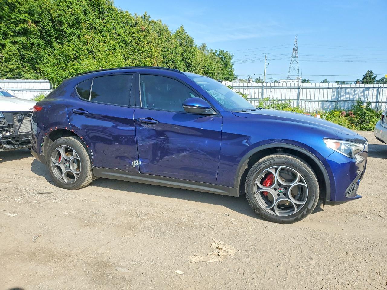 2018 Alfa Romeo Stelvio Sport Blue vin: ZASFAKPN7J7B92134