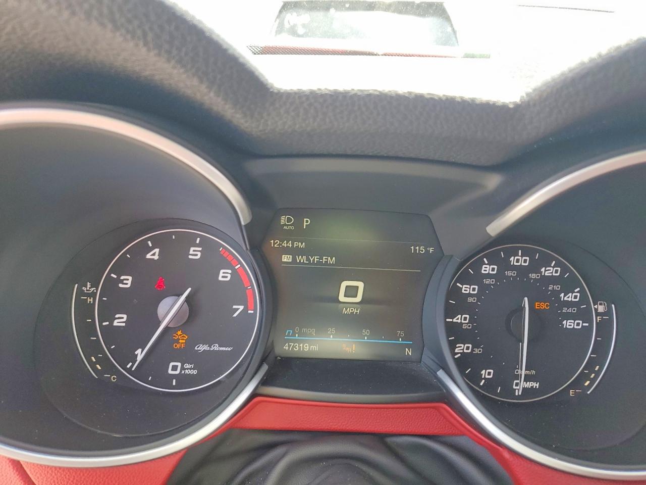 2021 Alfa Romeo Stelvio Sport Gray vin: ZASPAJAN9M7D11992