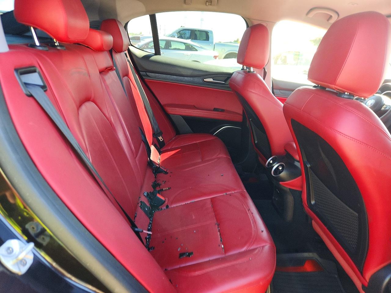 2020 Alfa Romeo Stelvio Black vin: ZASPAKAN0L7C87098