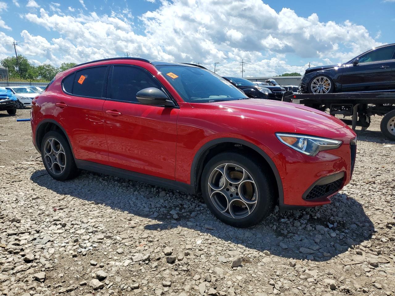 2021 Alfa Romeo Stelvio Sport Красный vin: ZASPAKAN9M7D18656