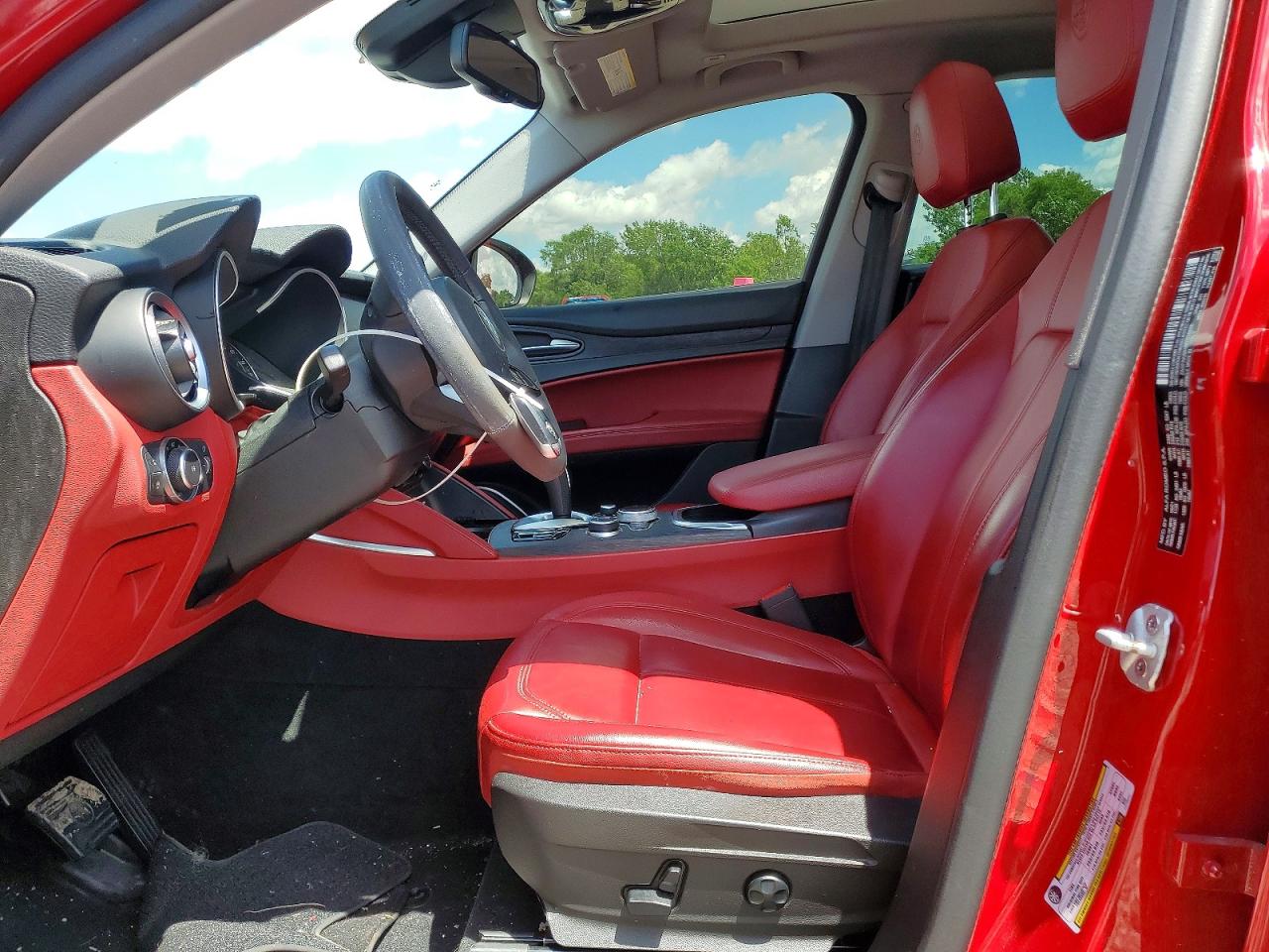 2021 Alfa Romeo Stelvio Sport Красный vin: ZASPAKAN9M7D18656