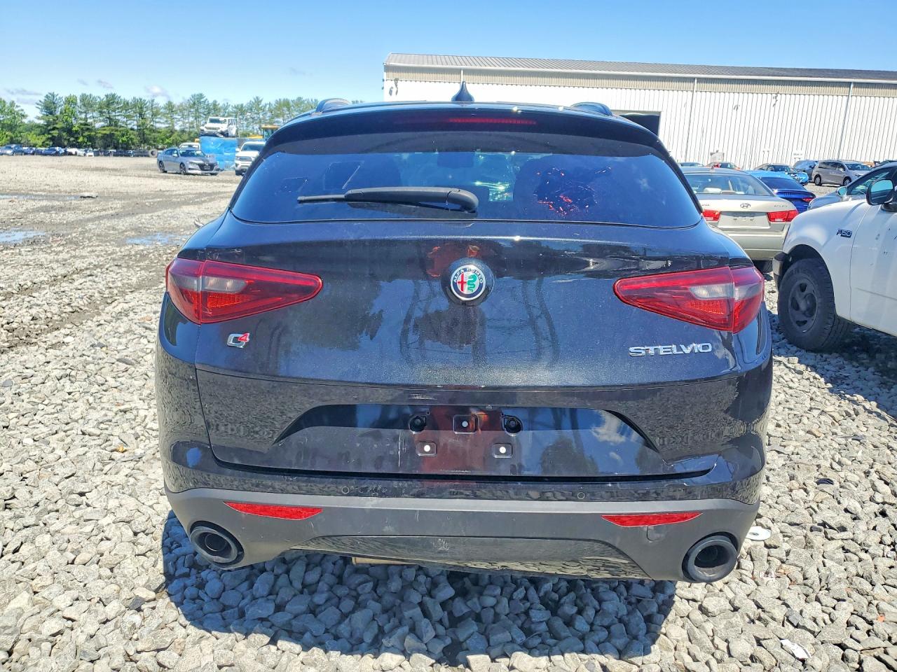 2022 Alfa Romeo Stelvio Черный vin: ZASPAKAN9N7D30629