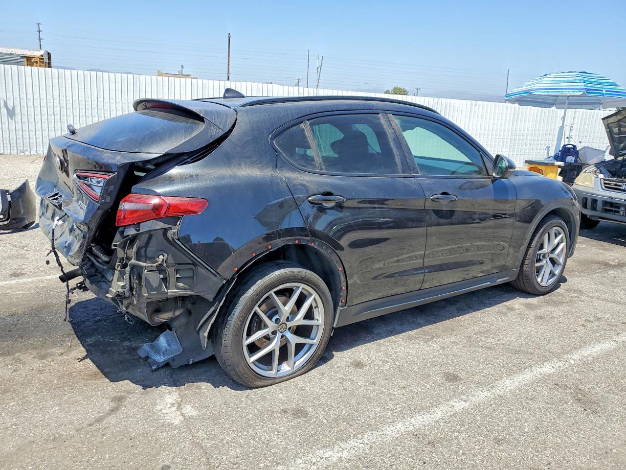 2019 Alfa Romeo Stelvio Black vin: ZASPAKANXK7C41468