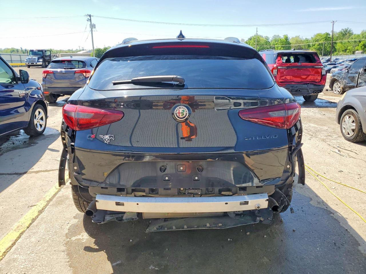 2021 Alfa Romeo Stelvio Sport Black vin: ZASPAKANXM7D08749