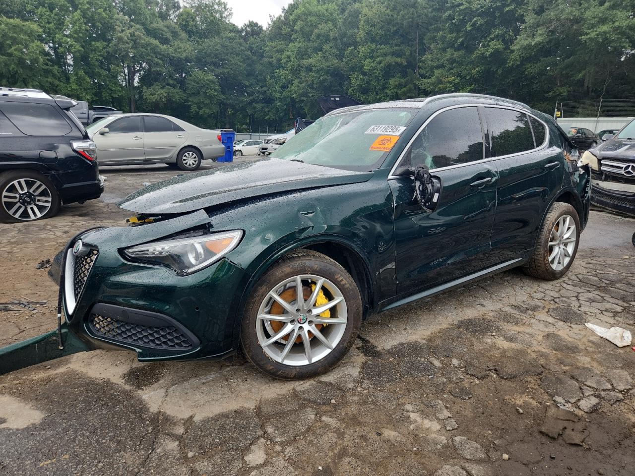 2021 Alfa Romeo Stelvio Ti Green vin: ZASPAKBN4M7D18661