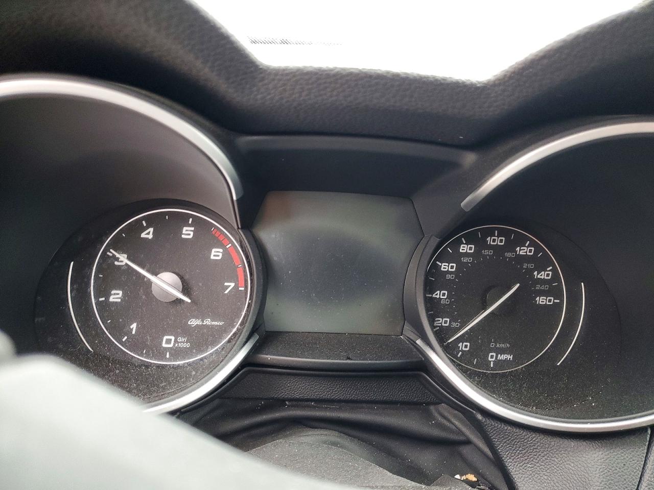 2019 Alfa Romeo Stelvio Ti Tan vin: ZASPAKBN5K7C45149