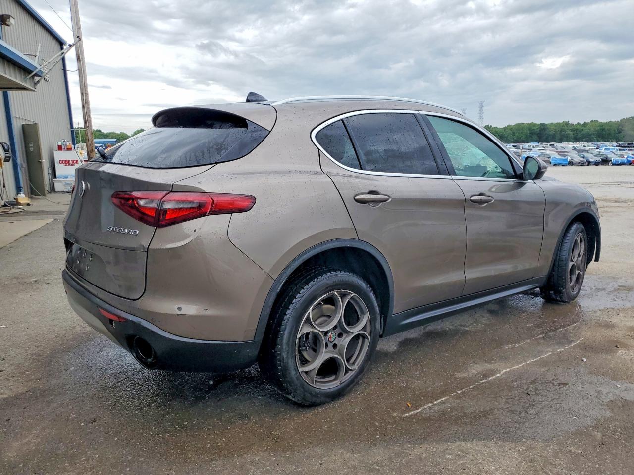 2019 Alfa Romeo Stelvio Ti Tan vin: ZASPAKBN5K7C45149