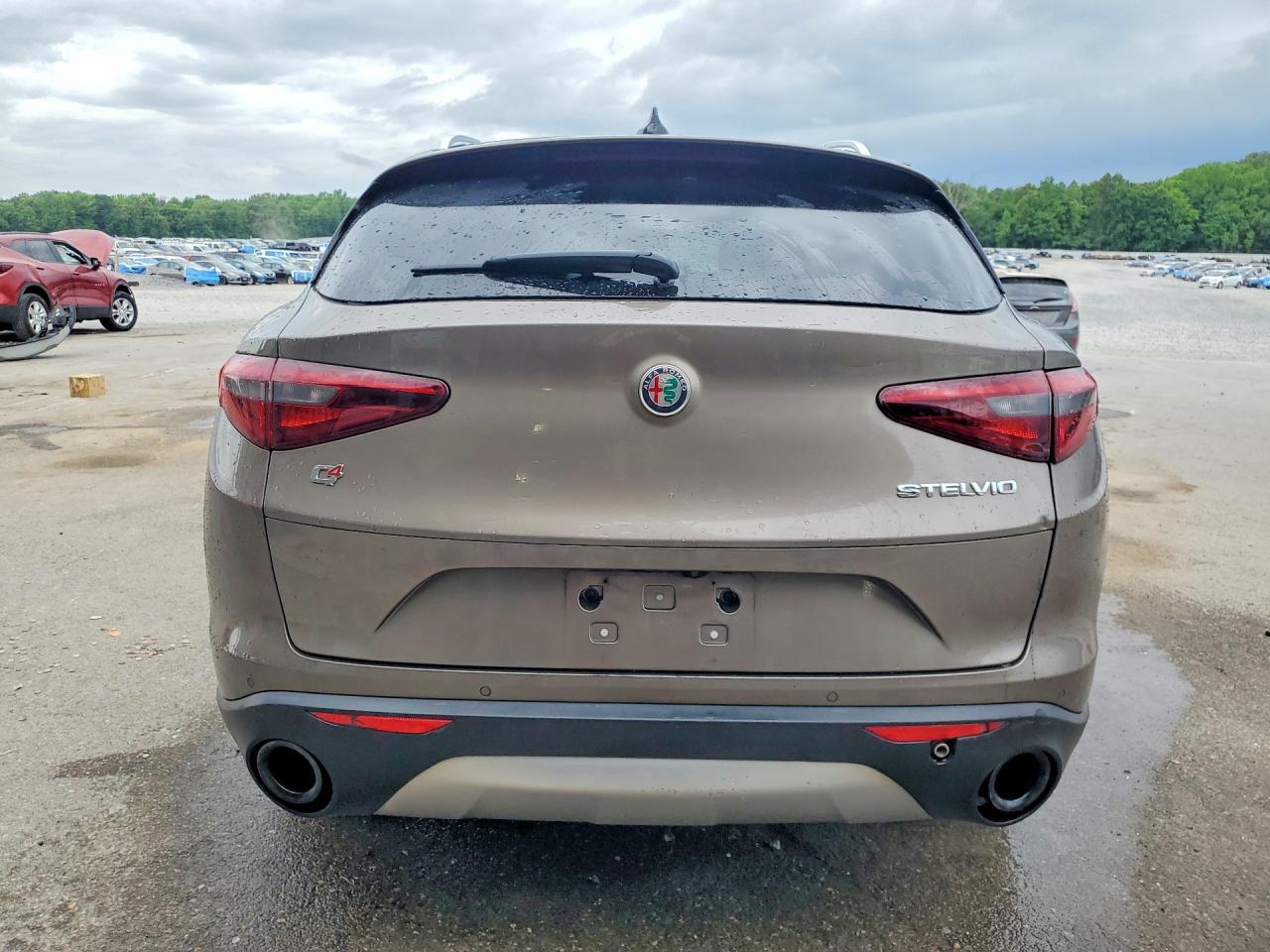 2019 Alfa Romeo Stelvio Ti Tan vin: ZASPAKBN5K7C45149
