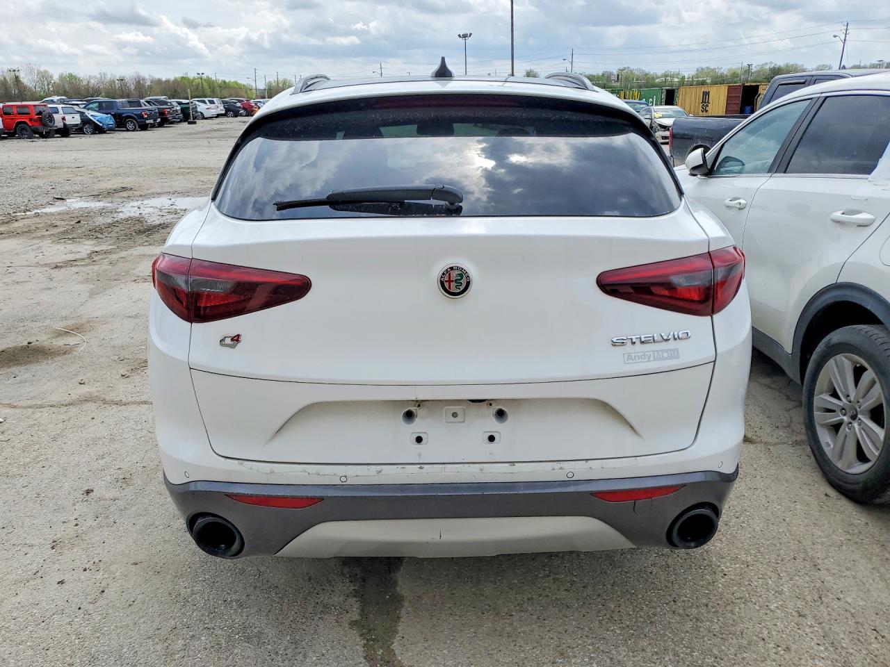 2022 Alfa Romeo Stelvio Ti Белый vin: ZASPAKBN6N7D33812