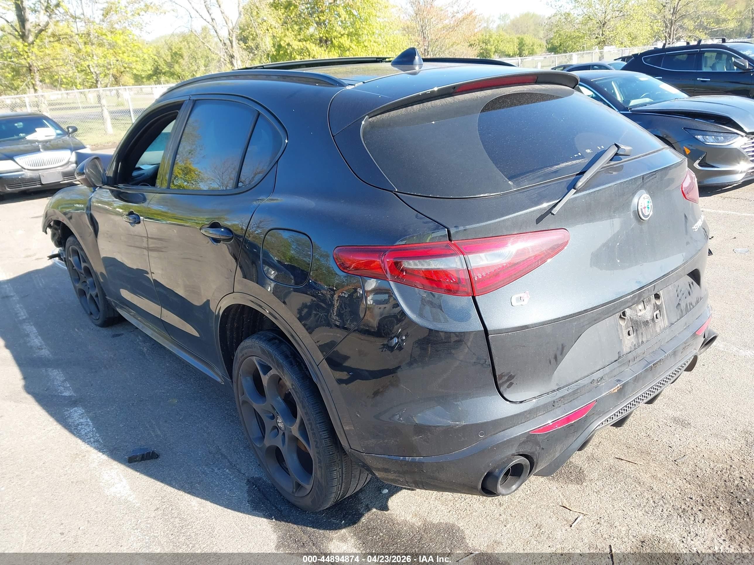 2023 Alfa Romeo Stelvio Veloce Awd Black vin: ZASPAKBN8P7D53644