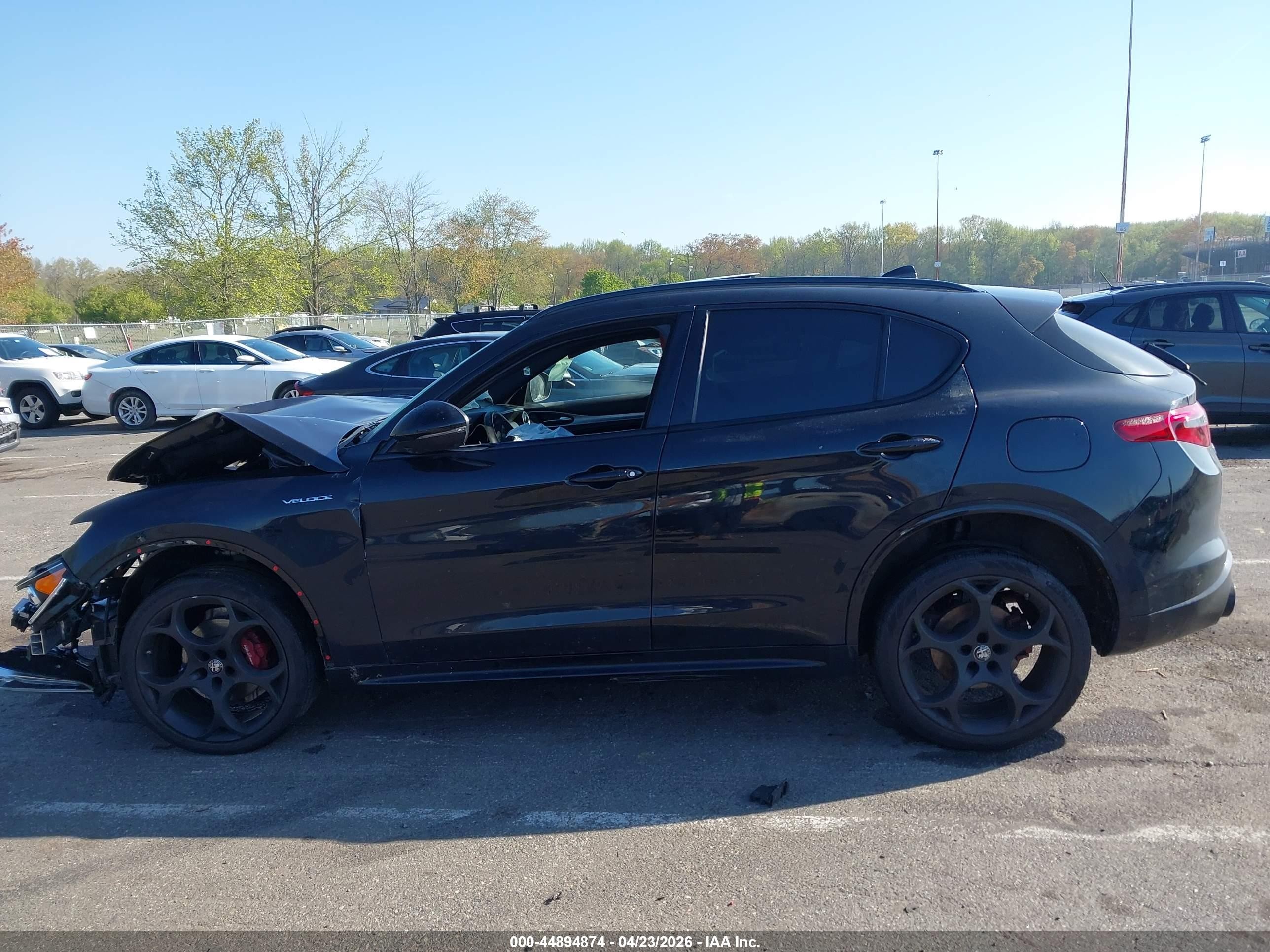2023 Alfa Romeo Stelvio Veloce Awd Black vin: ZASPAKBN8P7D53644