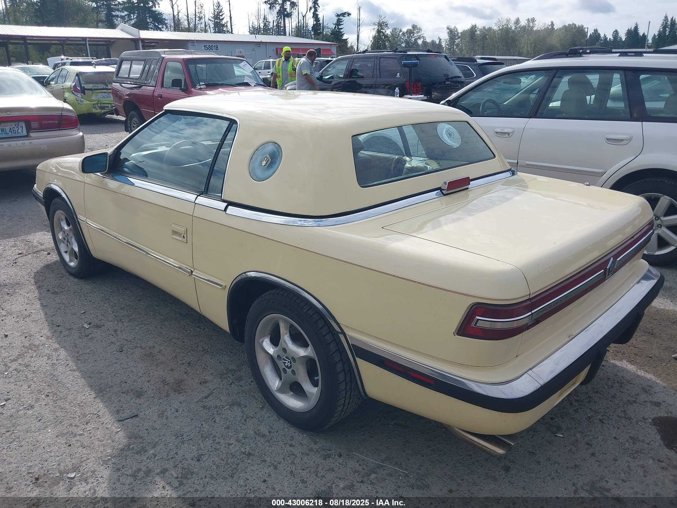 1989 Chrysler Tc By Maserati Beige vin: ZC2FP1102KB201247