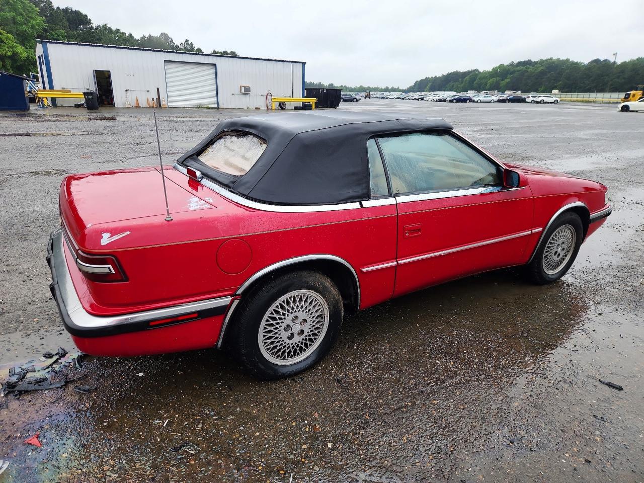 1989 Chrysler Tc By Maserati Red vin: ZC2FP1103KB200608