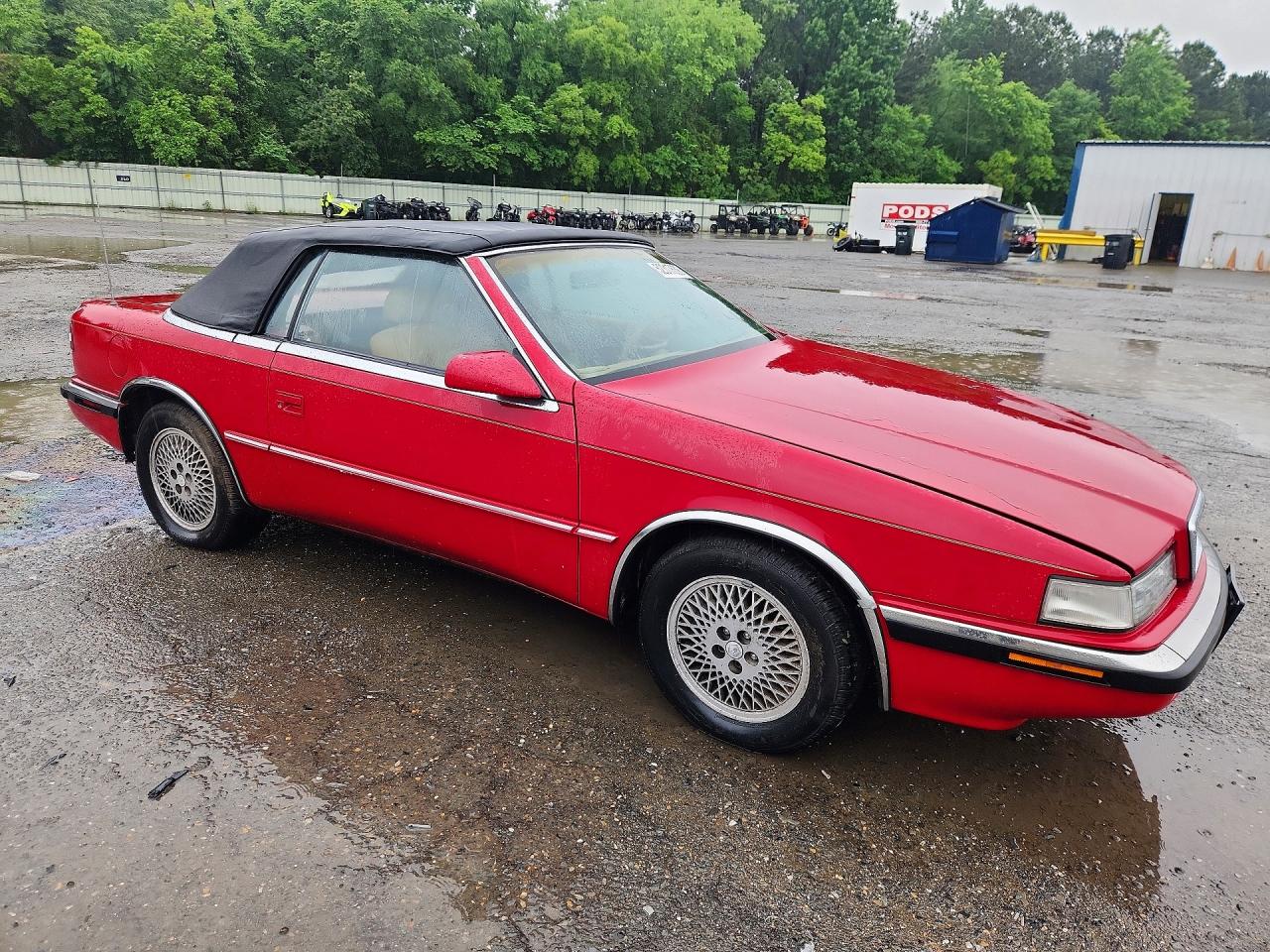 1989 Chrysler Tc By Maserati Red vin: ZC2FP1103KB200608