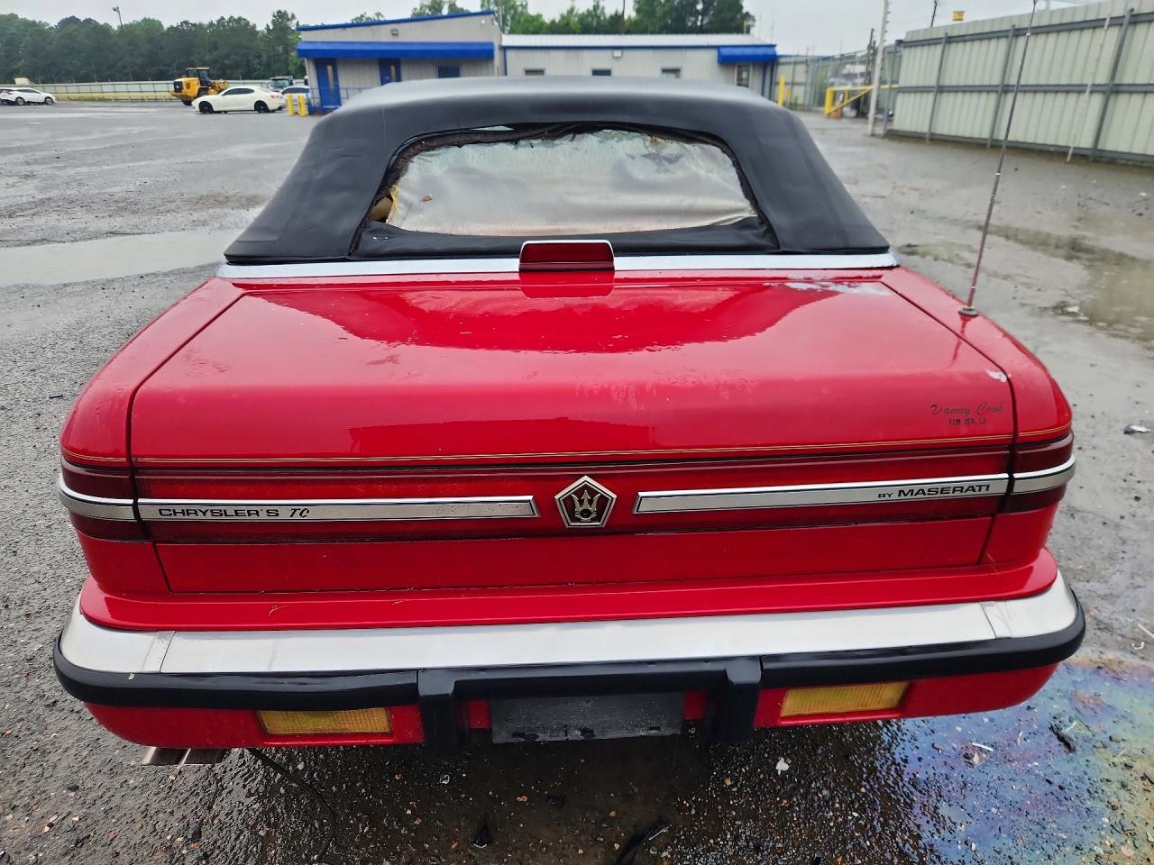 1989 Chrysler Tc By Maserati Red vin: ZC2FP1103KB200608