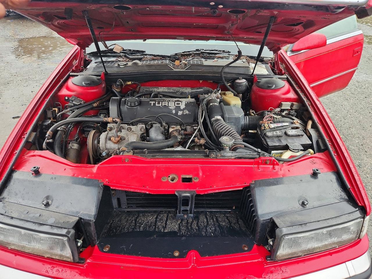 1989 Chrysler Tc By Maserati Red vin: ZC2FP1103KB200608