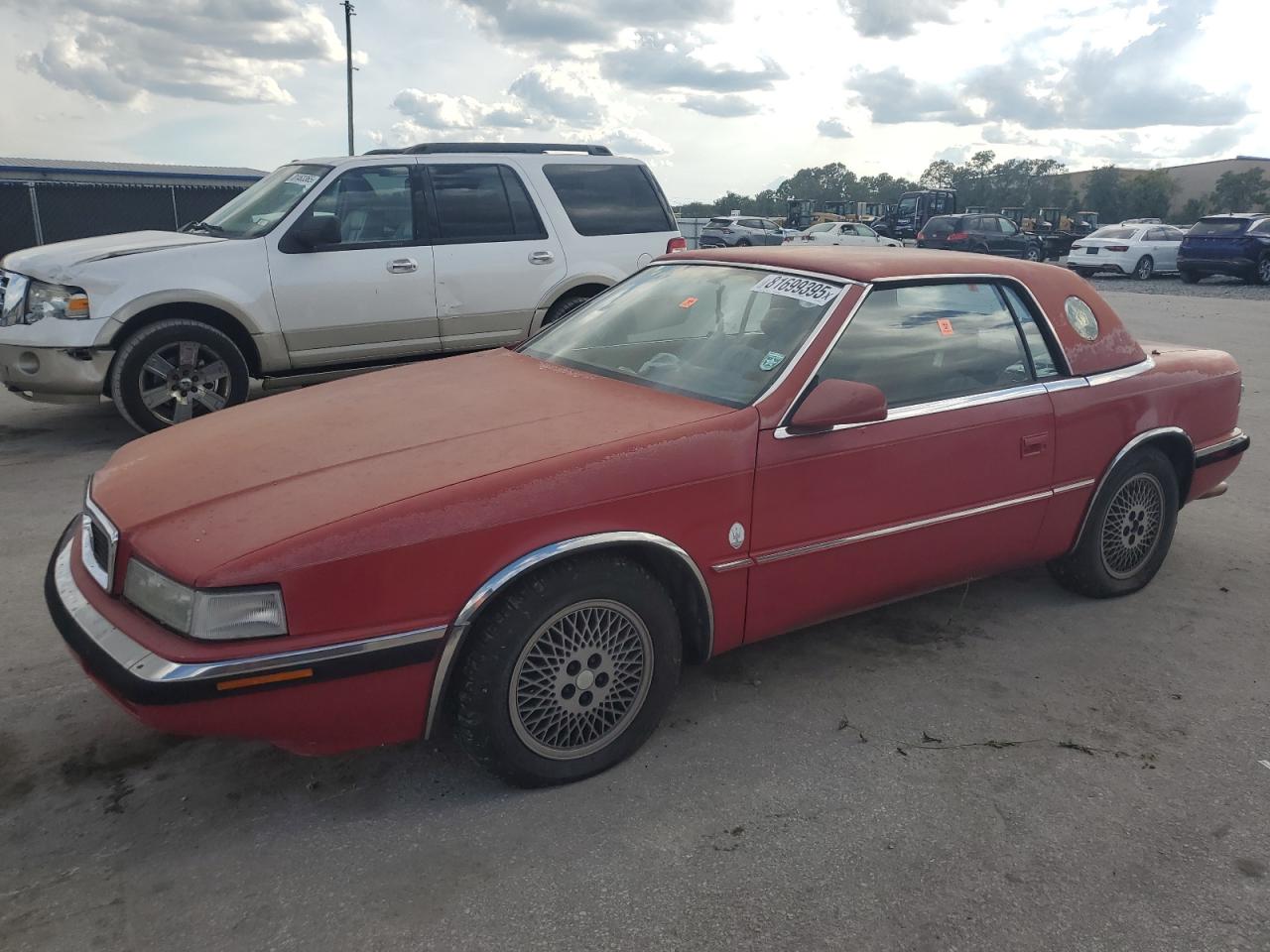 1989 Chrysler Tc By Maserati Red vin: ZC2FP1103KB201788