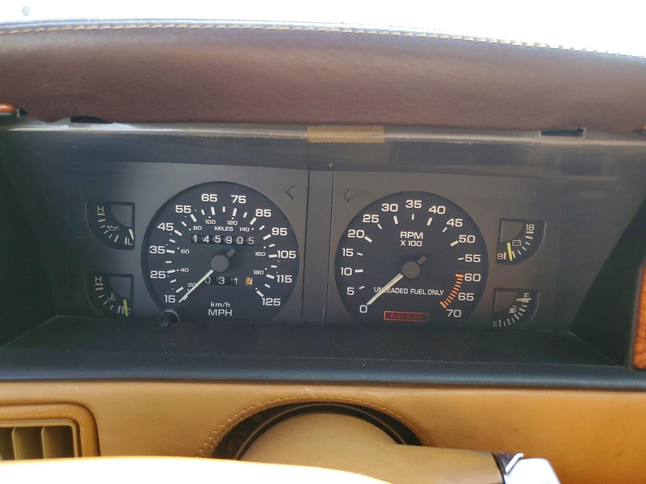 1990 Chrysler Tc By Maserati Cream vin: ZC2FS1205LB205436