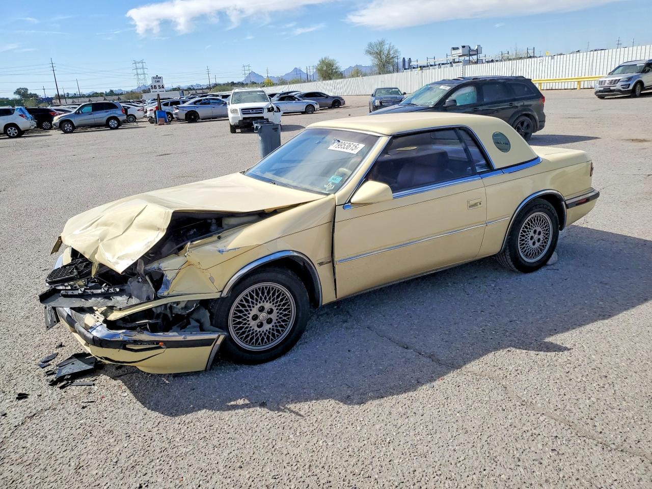 1990 Chrysler Tc By Maserati Cream vin: ZC2FS1205LB205436