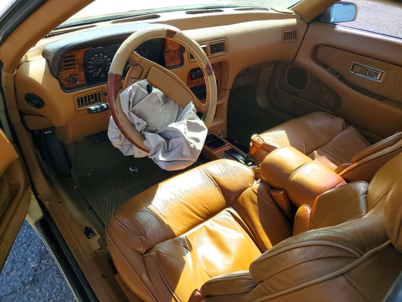 1990 Chrysler Tc By Maserati Cream vin: ZC2FS1205LB205436