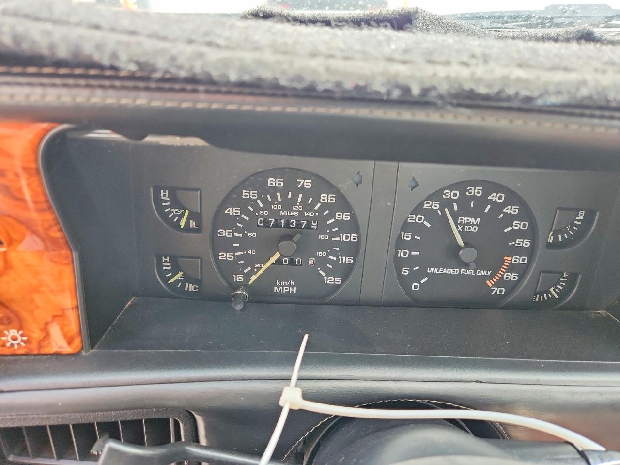 1990 Chrysler Tc By Maserati Tan vin: ZC2FS1208LB206287