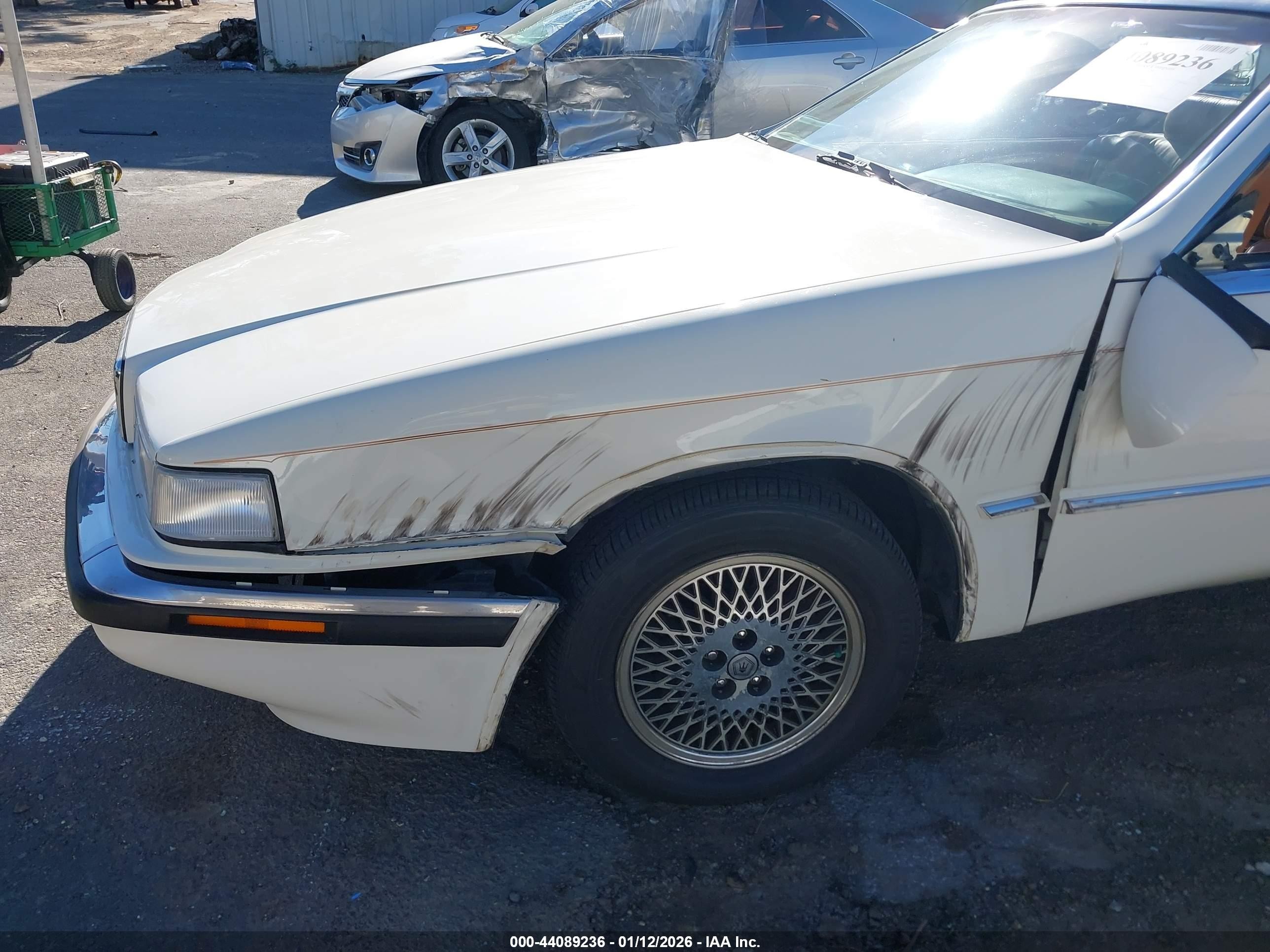 1990 Chrysler Tc By Maserati White vin: ZC2FS120XLB205237