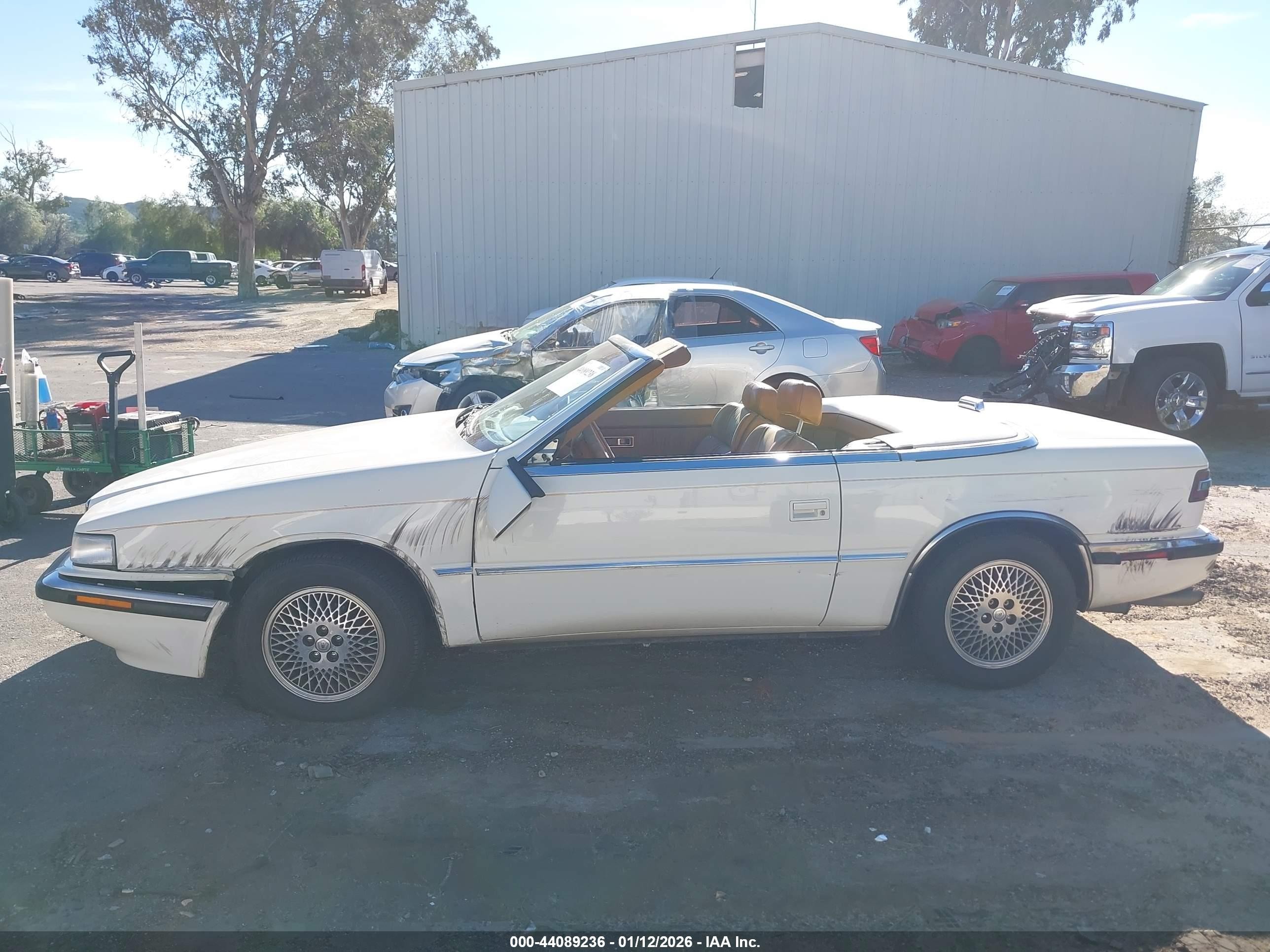 1990 Chrysler Tc By Maserati White vin: ZC2FS120XLB205237