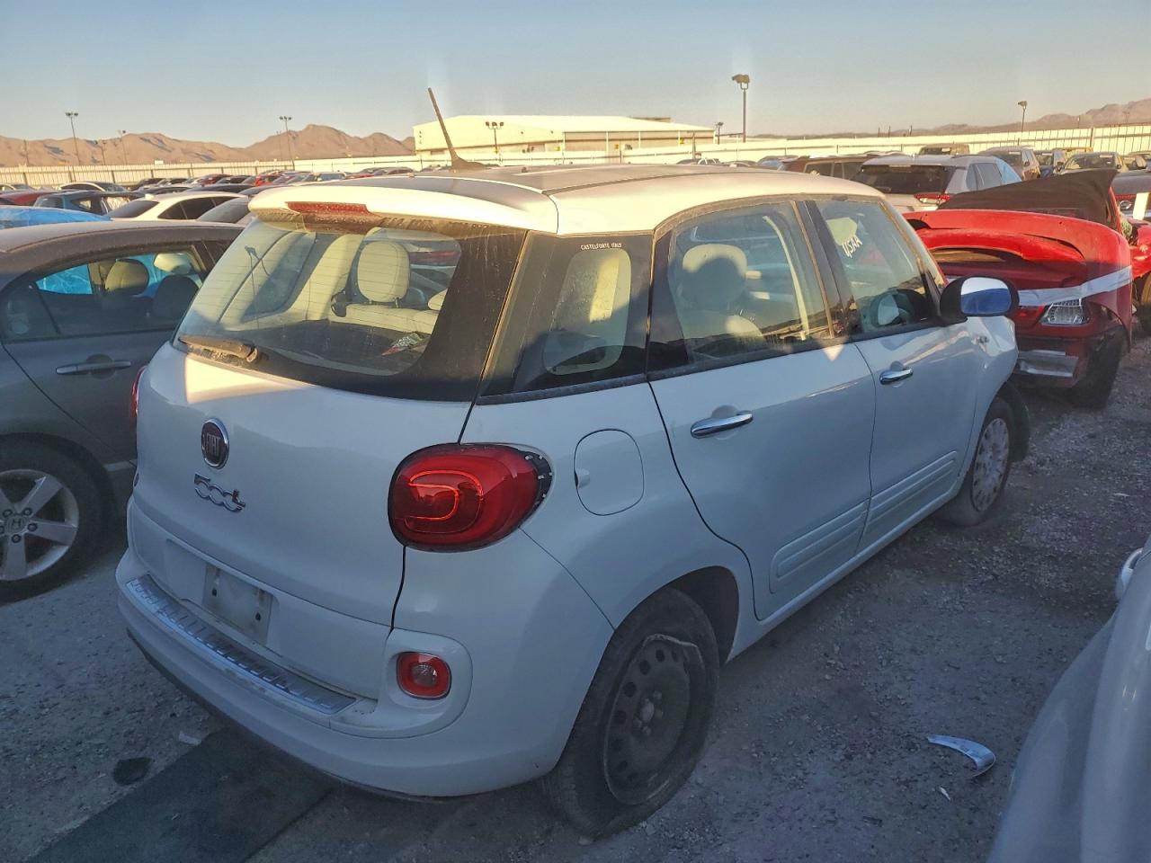 2014 Fiat 500l Pop White vin: ZFBCFAAH1EZ003730