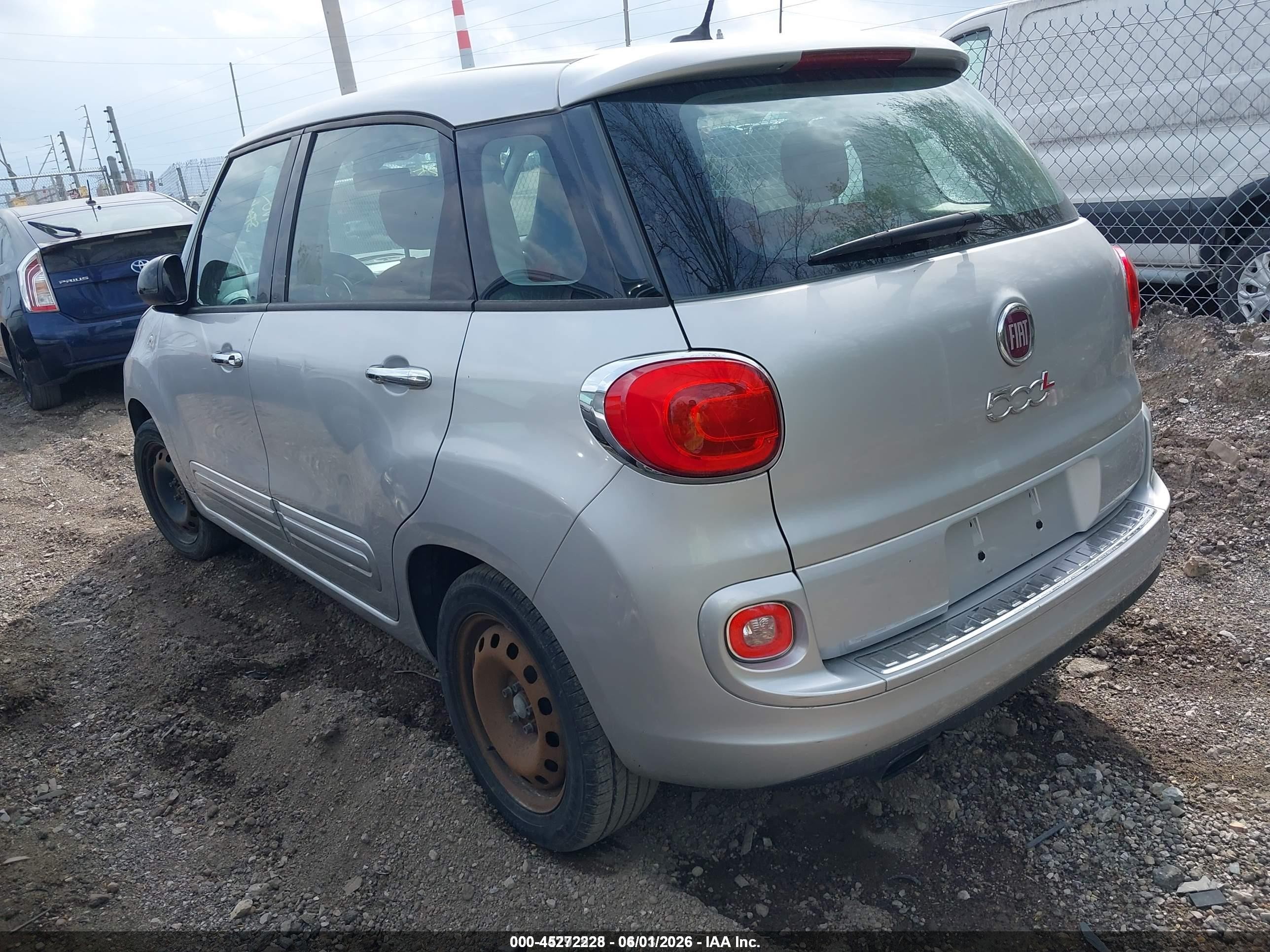 2015 Fiat 500l Pop Silver vin: ZFBCFAAH7FZ033042