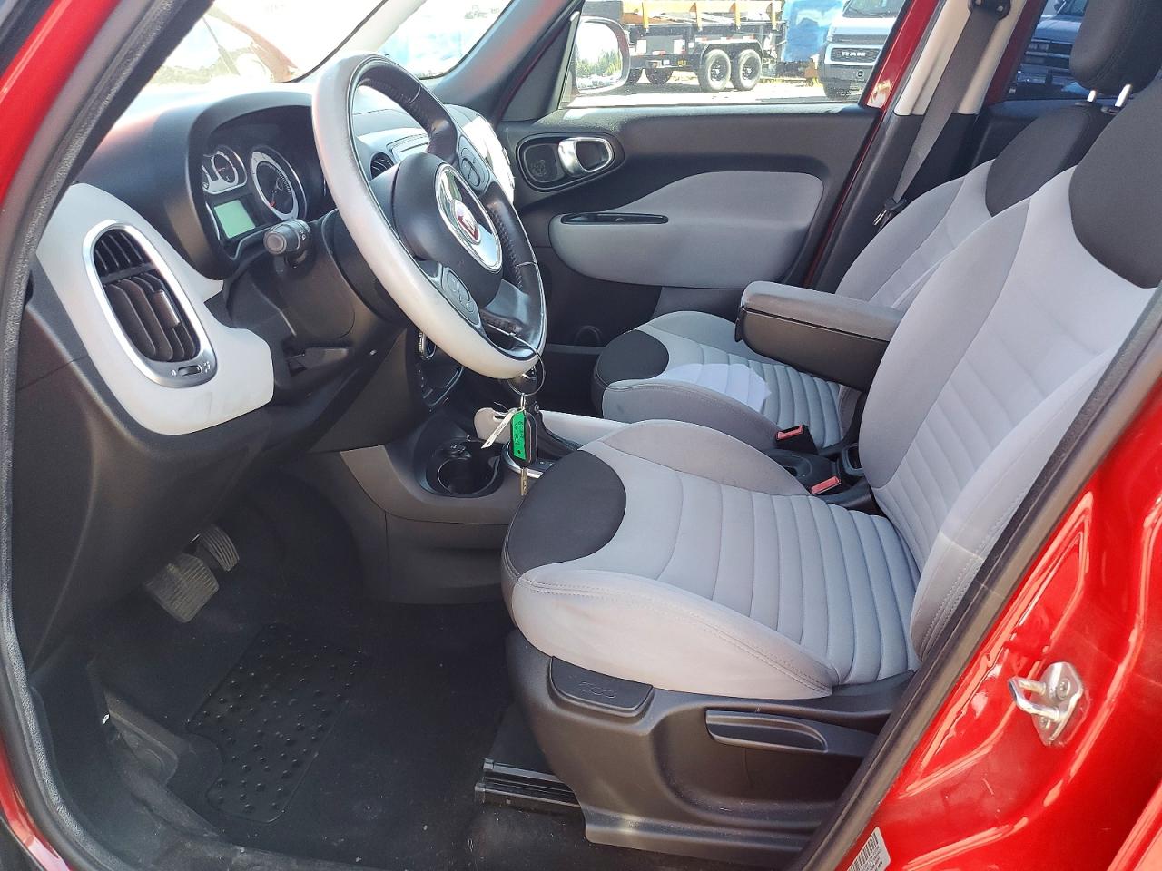 2014 Fiat 500l Easy Red vin: ZFBCFABH0EZ002129