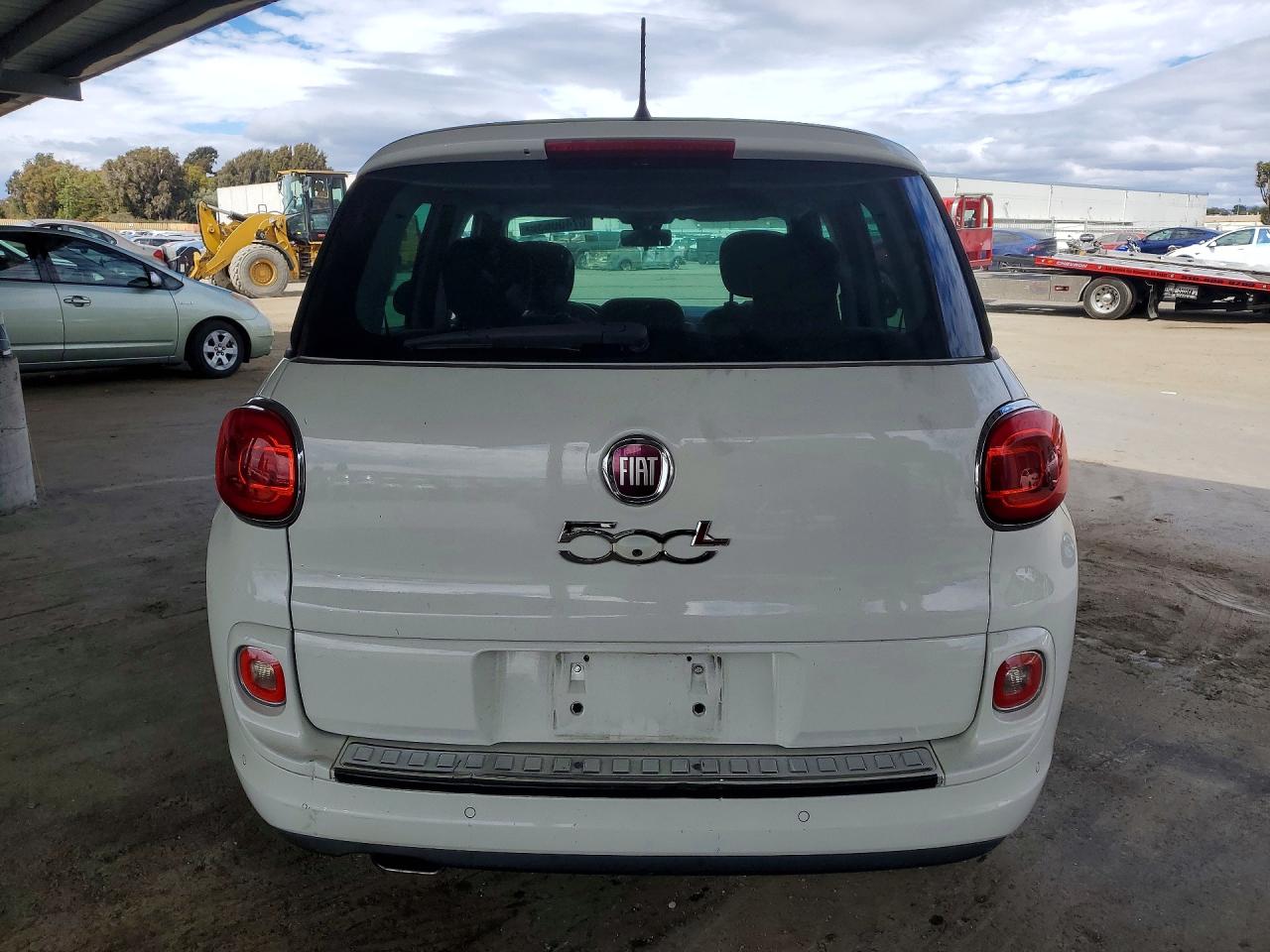 2014 Fiat 500l Easy White vin: ZFBCFABH1EZ001703