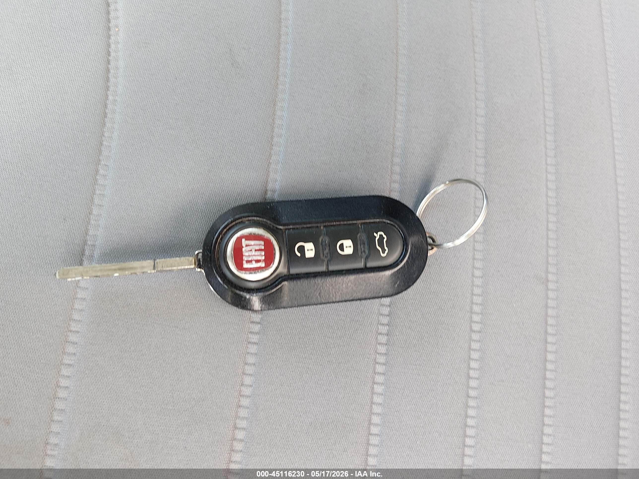 2014 Fiat 500l Easy Black vin: ZFBCFABH2EZ003573
