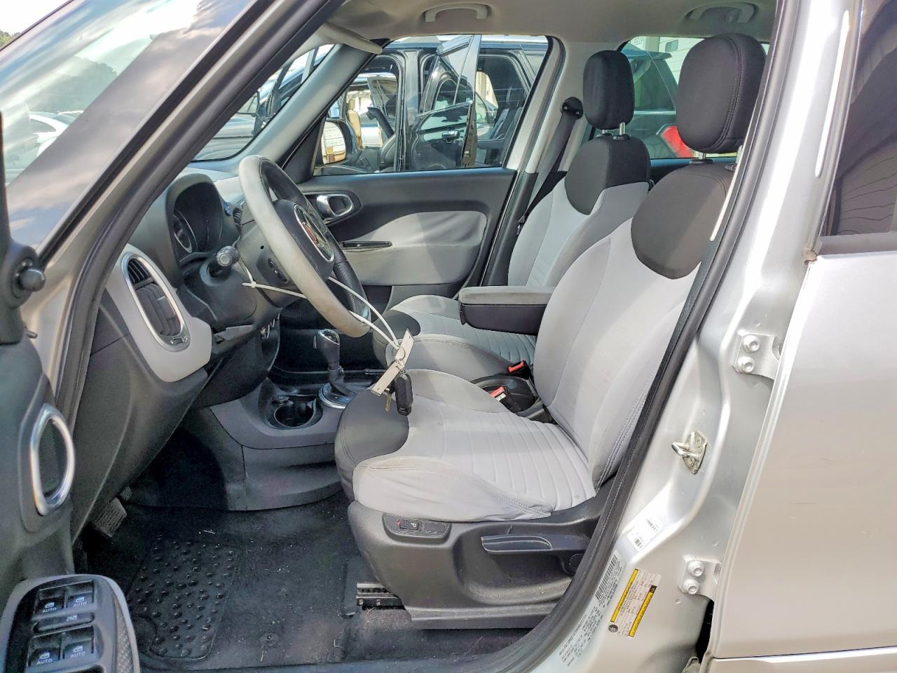 2014 Fiat 500l Easy Silver vin: ZFBCFABH5EZ000716