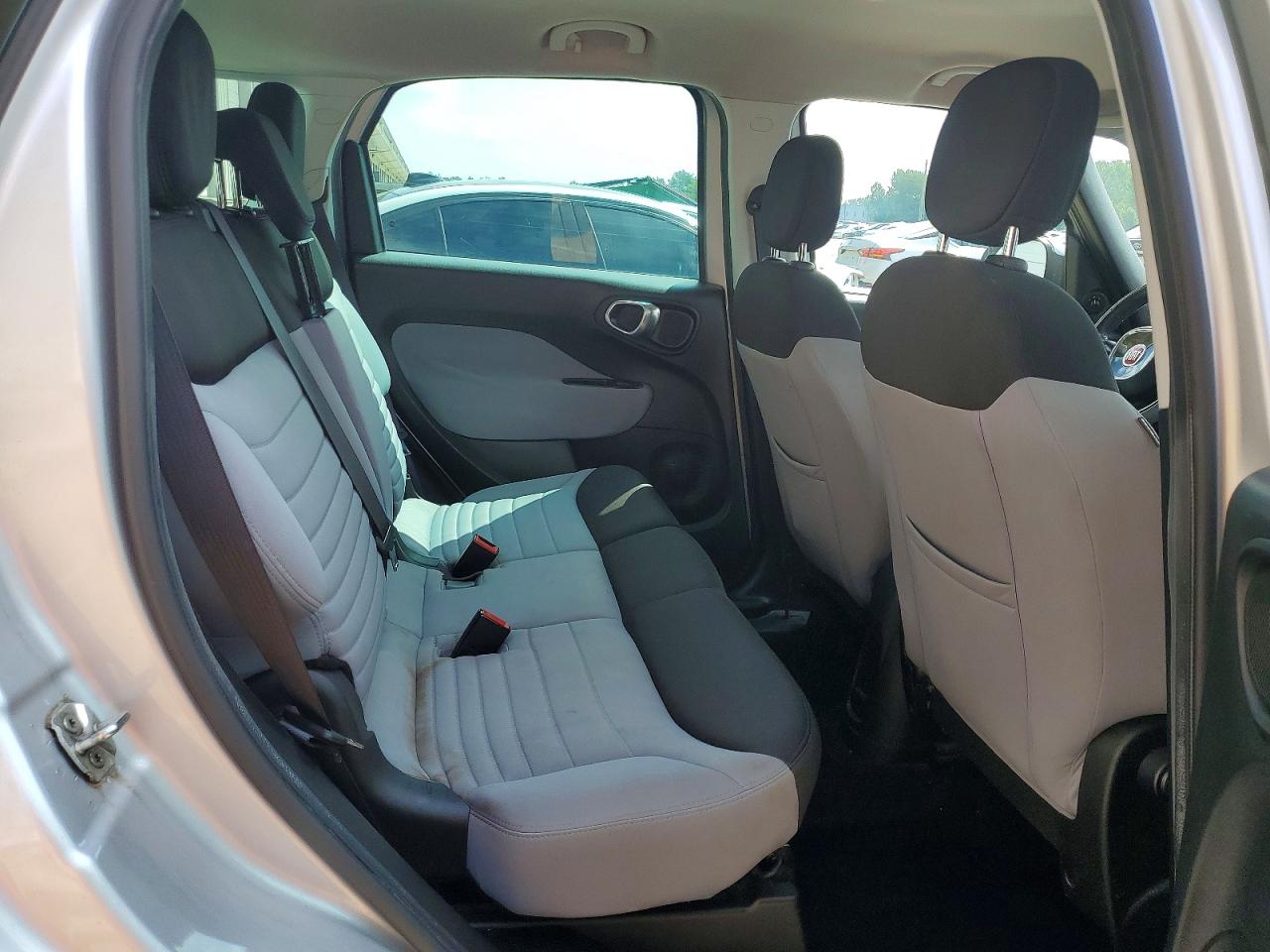 2014 Fiat 500l Easy Silver vin: ZFBCFABH5EZ000716