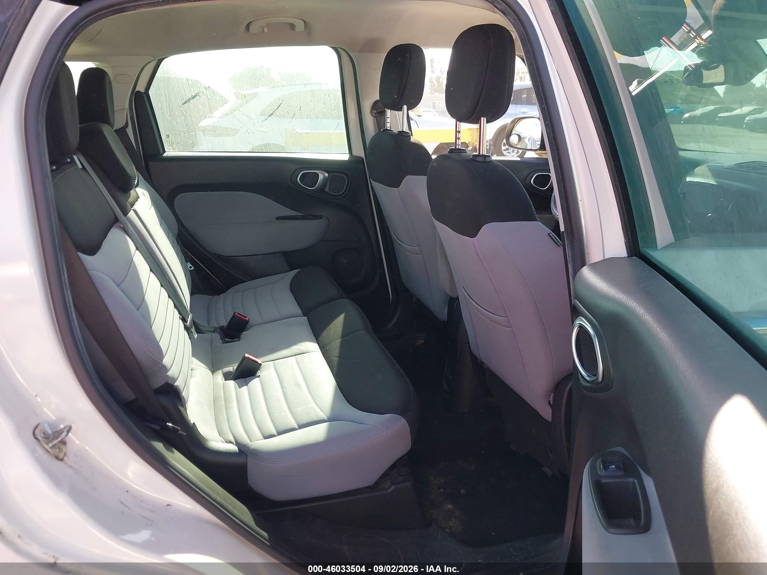 2014 Fiat 500l Easy White vin: ZFBCFABH5EZ008105