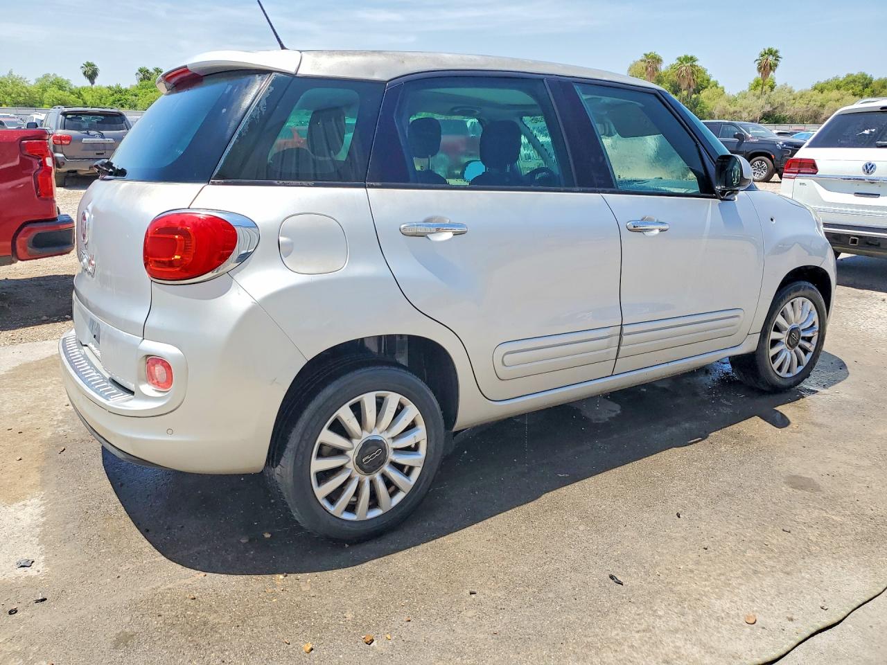 2015 Fiat 500l Easy Silver vin: ZFBCFABH8FZ031248